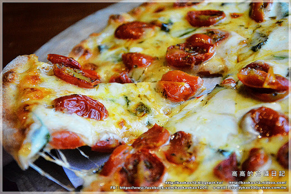 蜜熊窯披薩-棗子樹蔬食料理：【高雄】鼓山區。蜜熊窯 Ｐｉｚｚａ 美術店