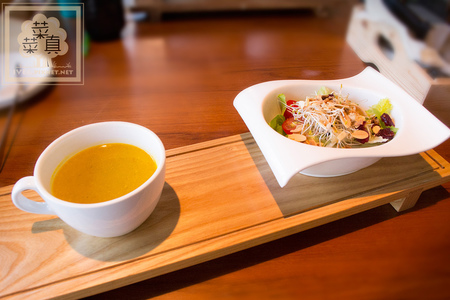 套餐─開胃菜和湯