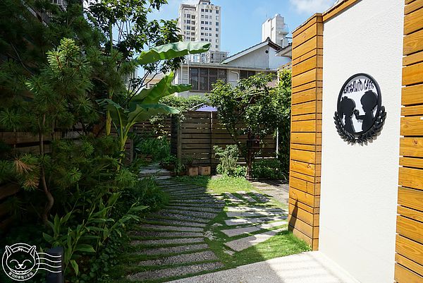 莎莎莉朵Sausalito CAFE：【星羽愛美食-台中】國美館附近新秘境，環境可愛餐點美味，明太子燉飯口口鮮美好好吃!!~莎莎莉朵 sausalito cafe