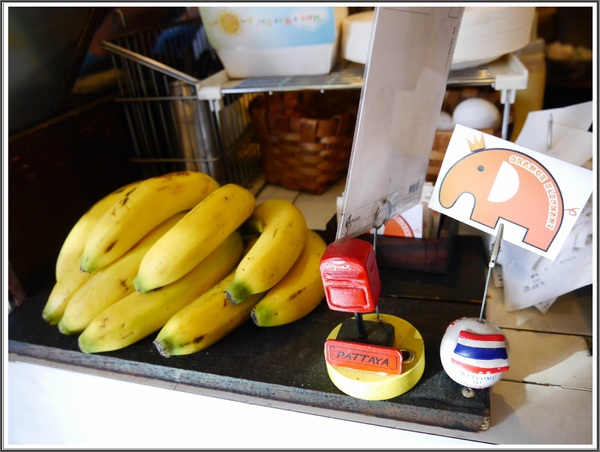 橘象泰早安:【松山區】橘象‧泰早安 (泰香火腿蛋餅、泰香美祿煉奶蛋餅、巧克力香蕉煎餅、泰式奶茶、泰式煉奶咖啡)