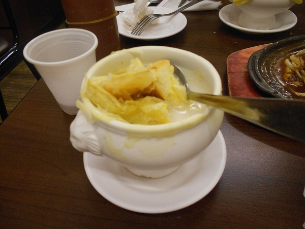 牛魔王牛排(六合店)：牛魔王牛排(六合店)雙人排餐免費體驗！