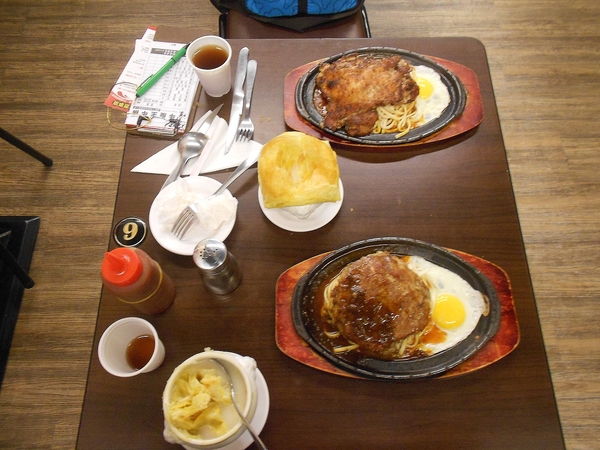 牛魔王牛排(六合店)：牛魔王牛排(六合店)雙人排餐免費體驗！