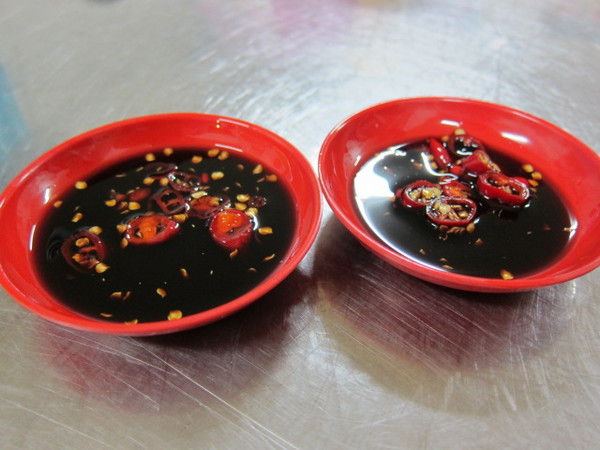 豬腳林原汁：(基隆)濃郁湯頭與煮得透徹豬腳肉－豬腳林原汁