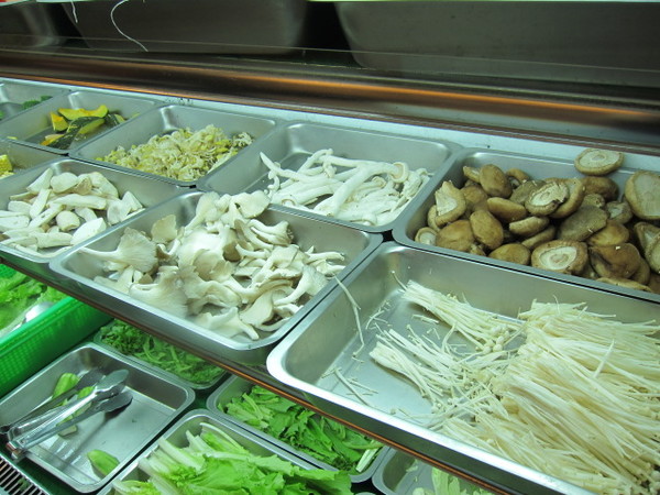 饗麻饗辣頂級鴛鴦火鍋(總店):((嘉義))饗麻饗辣鴛鴦火鍋吃飽~328就有活蝦吃到飽!!