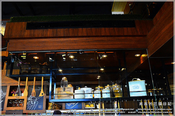 Caffaina Coffee Gallery 卡啡那(美術館店):【高雄】鼓山區。卡啡那 Caffaina Coffee Gallery 美術館店