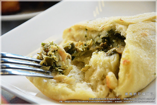 Caffaina Coffee Gallery 卡啡那(美術館店)：【高雄】鼓山區。卡啡那 Caffaina Coffee Gallery 美術館店 二訪