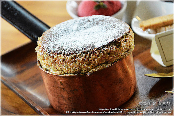 Caffaina Coffee Gallery 卡啡那(美術館店):【高雄】鼓山區。卡啡那 Caffaina Coffee Gallery 美術館店