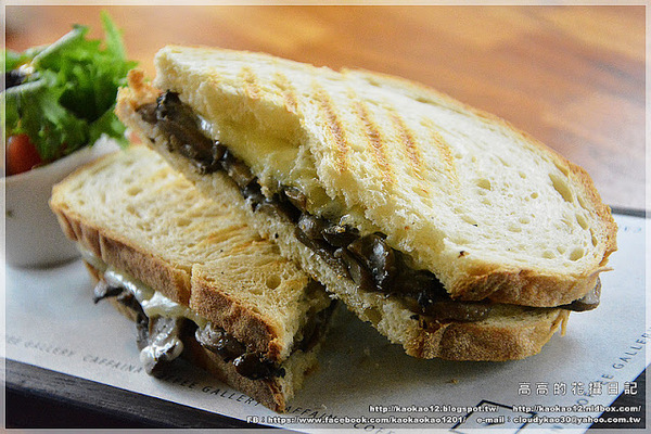 Caffaina Coffee Gallery 卡啡那(美術館店)：【高雄】鼓山區。卡啡那 Caffaina Coffee Gallery 美術館店 二訪