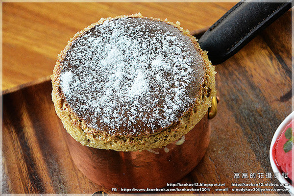 Caffaina Coffee Gallery 卡啡那(美術館店):【高雄】鼓山區。卡啡那 Caffaina Coffee Gallery 美術館店