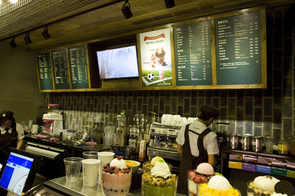 Caffe Bene台北忠孝店-16