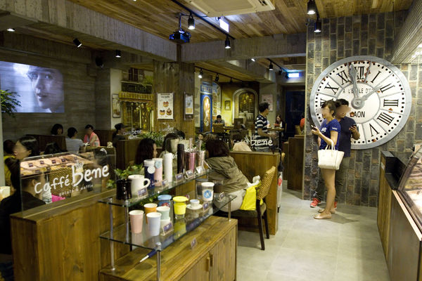 Caffe Bene台北忠孝店-15