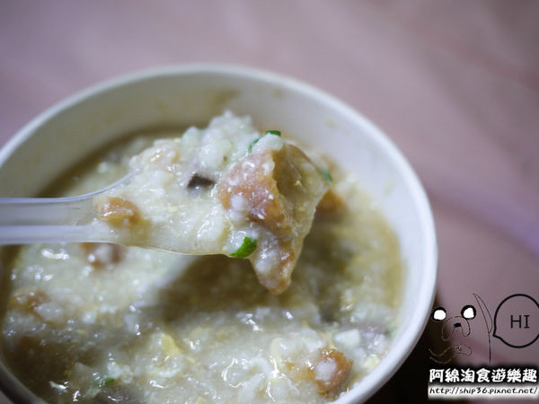 【桃園小吃】品味廣東粥-經典熱門奶香粥．大腸炒飯/奶香海鮮粥/春日路美食