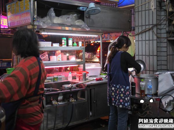 【桃園小吃】品味廣東粥-經典熱門奶香粥．大腸炒飯/奶香海鮮粥/春日路美食