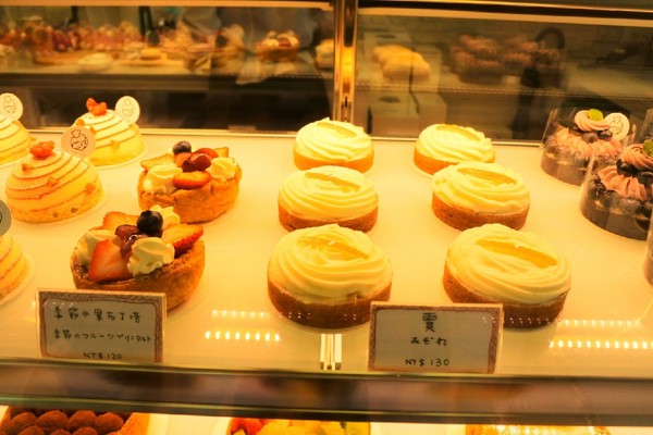 淳手作甜點工作室：【彰化市區．甜點 】淳手作甜點工作室 ❤ ❤ ❤ 甜而不膩的手工甜點每天都想來上一份