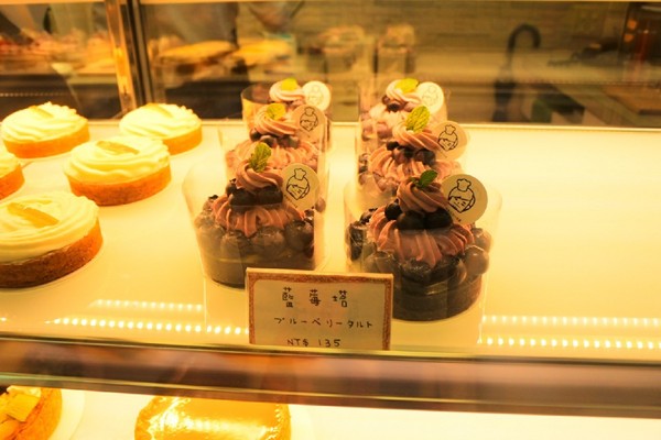 淳手作甜點工作室：【彰化市區．甜點 】淳手作甜點工作室 ❤ ❤ ❤ 甜而不膩的手工甜點每天都想來上一份