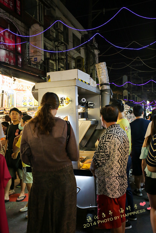 海炸王:【台北信義_臨江街觀光夜市】鮮炸魷魚海炸王 ♥ 通化夜市美食大滿足! 宵夜就是要來份炸物才滿足,我愛吃魷魚,海鮮萬歲!♥
