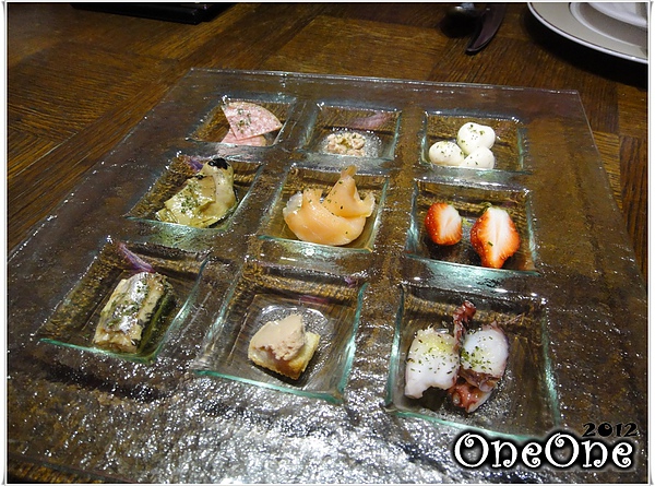 Deja Vu音樂魔術餐廳 (9)