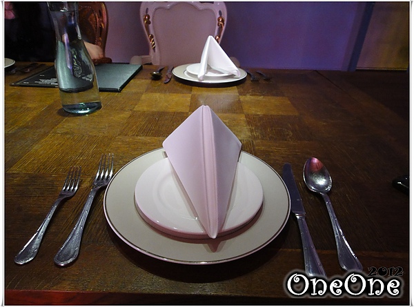 Deja Vu音樂魔術餐廳 (4)