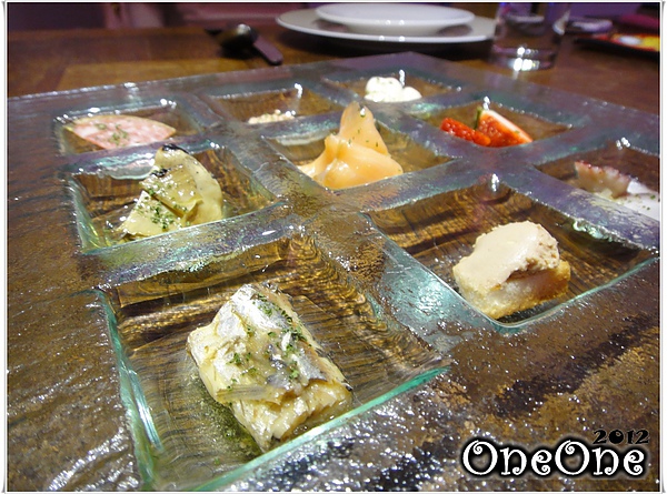 Deja Vu音樂魔術餐廳 (11)