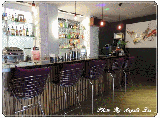 夜間化身為酒吧