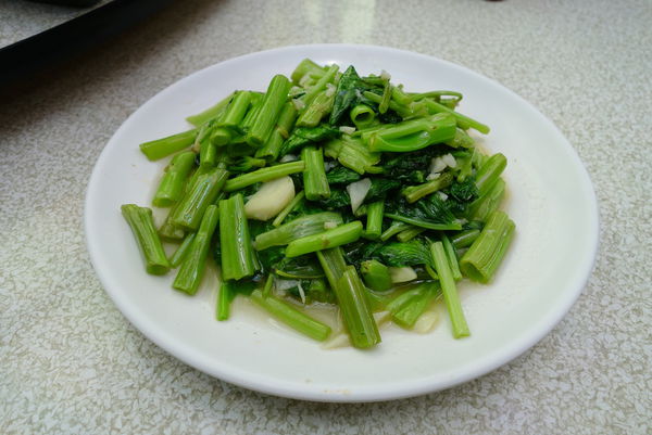 宜蘭蘆花雞料理餐廳:宜蘭蘆花雞料理餐廳 ~ 碳烤雞 肉嫩皮又脆.不可錯過的宜蘭在地美食