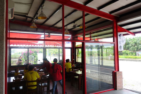 宜蘭蘆花雞料理餐廳:宜蘭蘆花雞料理餐廳 ~ 碳烤雞 肉嫩皮又脆.不可錯過的宜蘭在地美食