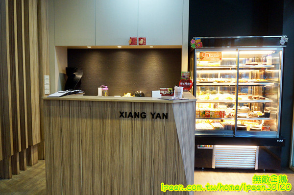 饗宴麻辣火鍋：【台南-東區】吃到飽x新鮮海產...只要$359+10％服務費~明治冰淇淋/豆花/魚冊《饗宴麻辣火鍋》