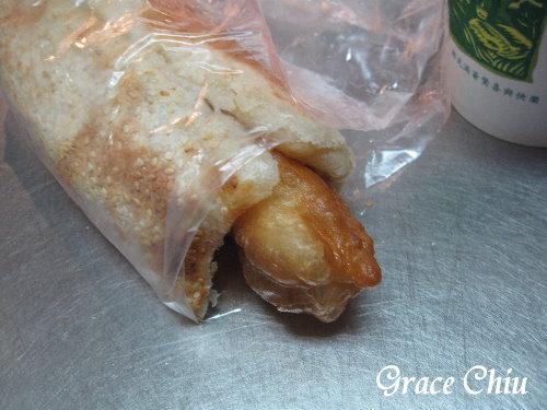 原西園橋下燒餅油條：艋舺在地早餐／早午餐～原西園橋下燒餅油條