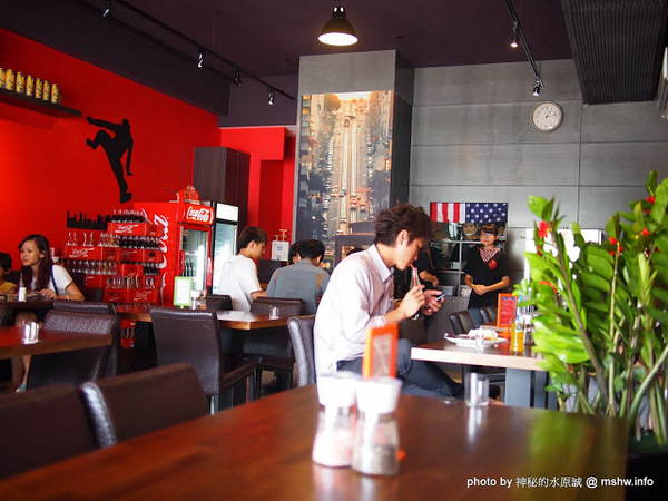 胡椒田燒烤牛排 Pepper Fields Grill Steak：【食記】新竹Pepper Fields Grill Steak 胡椒田燒烤牛排@東區馬偕醫院 : 肩舺牛果凍感偏重…建議點雪花以上的比較合適