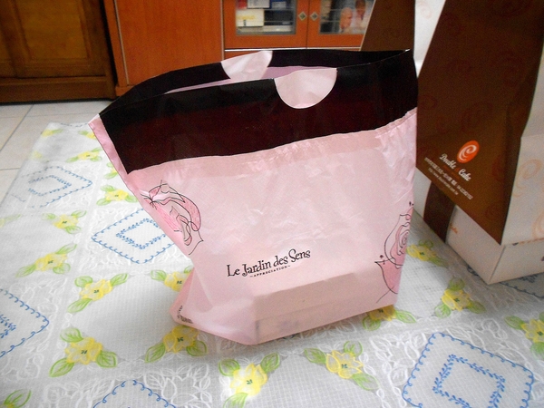 Double & Cake貝可貝樂:Double & Cake 貝可貝樂