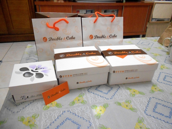 Double & Cake貝可貝樂:Double & Cake 貝可貝樂