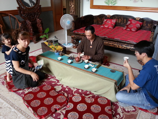 冬山河人文會館：[宜蘭][住宿]冬山河人文會館~瑩瑩格格粉墨登場