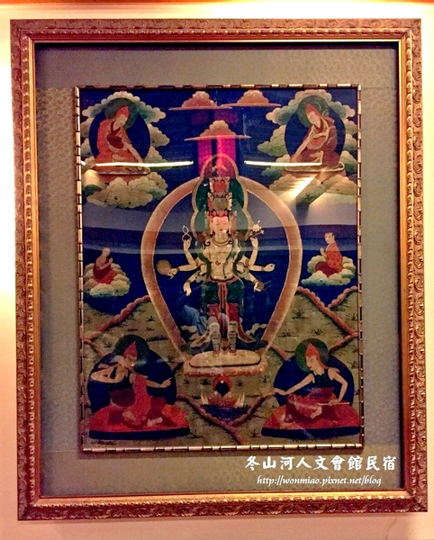 冬山河人文會館:【宜蘭冬山河/住宿推薦】古董傢俱古色古香,幽雅閑靜渡假好地方 ✿✿ 冬山河人文會館民宿 ✿✿ (附早餐, 停車場)