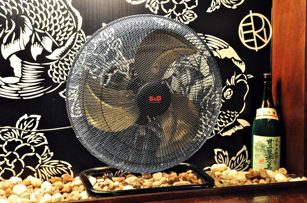 御佃丸手作煮物：【高雄】河堤社區旁的龍貓fu黑輪攤．御佃丸．桑尼瘦不了