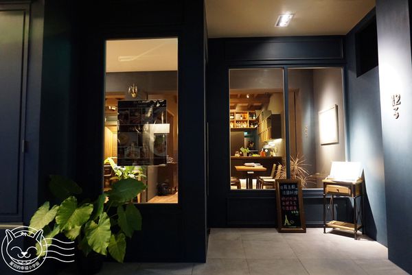 LE PASSAGE法國料理：【星羽愛美食-台中】日本帥主廚烹調精緻法國料理，媲美菲力口感的超美味鴨胸，一生至少要品嘗一次!!~LE PASSAGE。