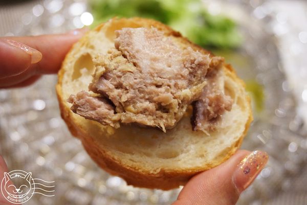 LE PASSAGE法國料理：【星羽愛美食-台中】日本帥主廚烹調精緻法國料理，媲美菲力口感的超美味鴨胸，一生至少要品嘗一次!!~LE PASSAGE。