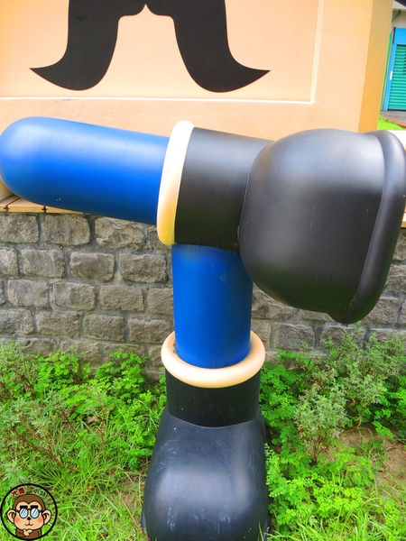 蘆洲環河大道(永樂街口)彩繪狗階梯：作伙來企投【新北三重蘆洲･永福一家人 V.S 彩繪狗階梯】夯景點打卡去