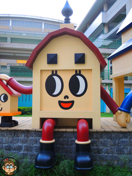 蘆洲環河大道(永樂街口)彩繪狗階梯：作伙來企投【新北三重蘆洲･永福一家人 V.S 彩繪狗階梯】夯景點打卡去