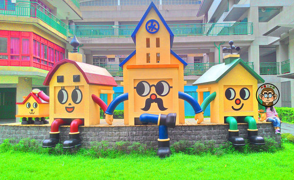 蘆洲環河大道(永樂街口)彩繪狗階梯：作伙來企投【新北三重蘆洲･永福一家人 V.S 彩繪狗階梯】夯景點打卡去