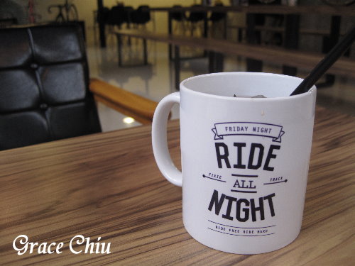 NEST BURGER．BIKE．BRUNCH：NEST  BURGER．BIKE．BRUNCH  ＜美式漢堡 in 艋舺＞