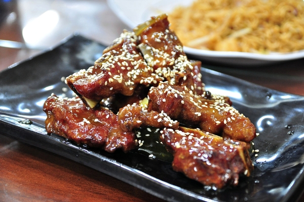 亨運香港茶餐廳:【高雄】食神也發飆.亨運香港茶餐廳.桑尼瘦不了