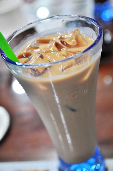 亨運香港茶餐廳:【高雄】食神也發飆.亨運香港茶餐廳.桑尼瘦不了