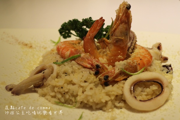 逗點 cafe de comma：康熙來了東區美食推薦『逗點 cafe de comma』捷運國父紀念館站