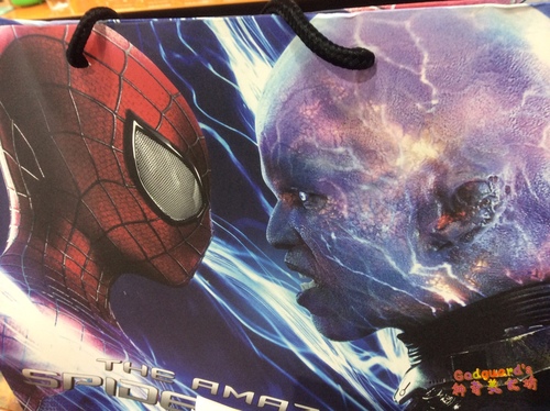 Beast Kingdom(台中逢甲店)：(旅遊)[逢甲夜市]台中巧遇Captain America、逼真模型超吸睛~Beast Kingdom