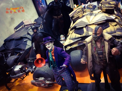 Beast Kingdom(台中逢甲店)：(旅遊)[逢甲夜市]台中巧遇Captain America、逼真模型超吸睛~Beast Kingdom