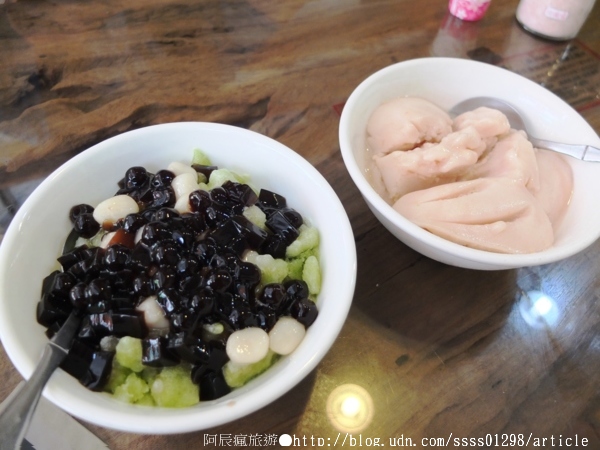 鹿草冰店(鹿仔草冰店):【美食特搜。高雄三民區】鹿仔草冰店。古早味鄉下傳統水冰 清新脫俗的消暑感受