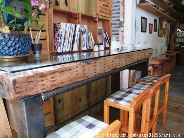 鹿草冰店(鹿仔草冰店):【美食特搜。高雄三民區】鹿仔草冰店。古早味鄉下傳統水冰 清新脫俗的消暑感受