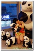 Let's SOGO! 黑白雙熊公益認養特展(台北SOGO場)：日式庭園裡的胖達大軍──1600貓熊世界之旅@SOGO