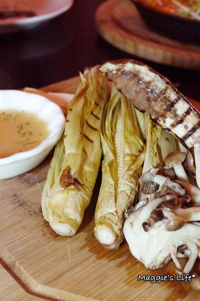 Playhouse 家傢酒：◆台北東區餐酒館。捷運國父紀念館【家傢酒餐酒館PLAYHOUSE】以酒入菜創意料理。國父紀念館餐酒館。生日派對、求婚包場服務