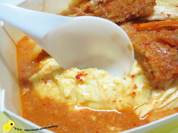 【新莊】七十六町歐姆蛋包飯-滑嫩的歐姆蛋